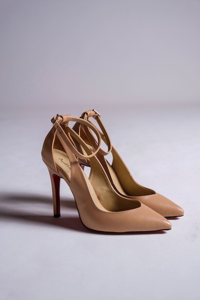 Kadın İnce Topuk Sivri Burun Topuklu Ayakkabı Bride  Nude