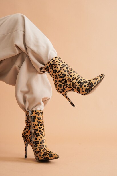 Kadın İnce Topuk Orta Boy Bot Halden Leopar  4