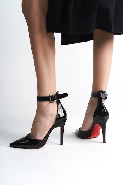 Kadın Sivri Burun İnce Topuklu Ayakkabı Sage  Siyah