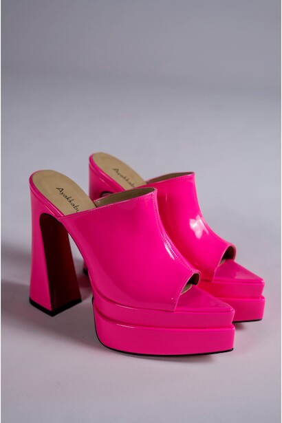 Kadın Çift Platform Tasarım Burnu Kapalı Yüksek Topuklu Terlik Farah
