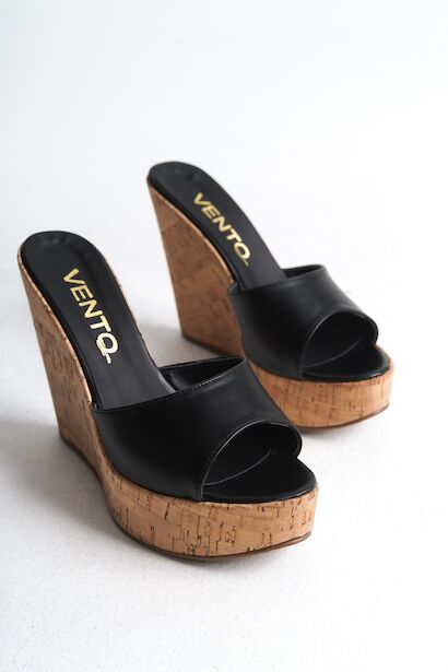 Kadın Mantar Siyah Dolgu Topuk Terlik Adoles  Mantar 4