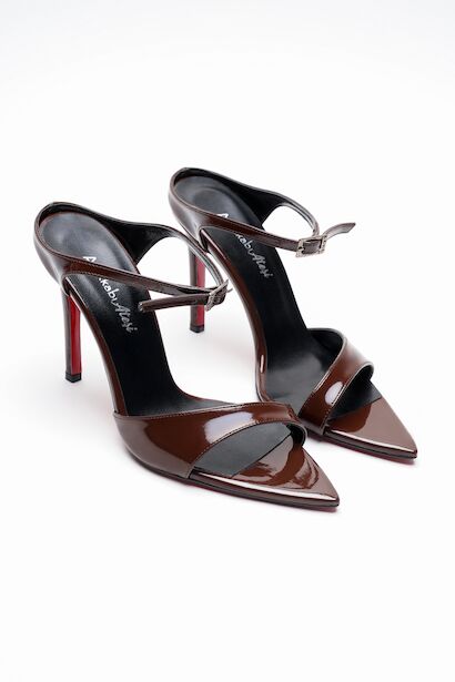 Kadın Sivri Burun Yazlık İnce Topuklu Ayakkabı Yore 