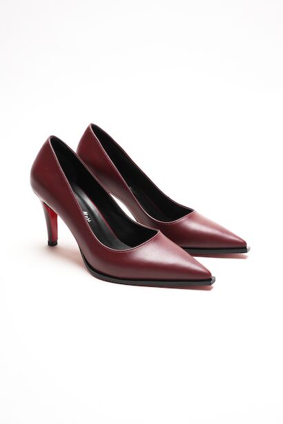 Kadın Sivri Burun Tasarım Taban İnce Kısa Topuklu Ayakkabı Gronia  Bordo Cilt