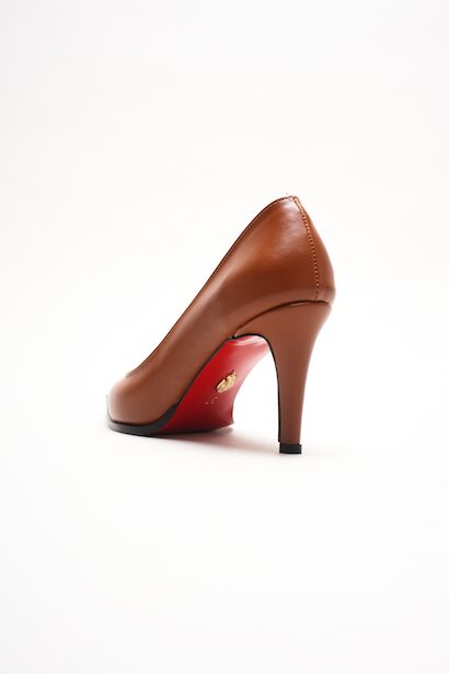 Kadın Sivri Burun Tasarım Taban İnce Kısa Topuklu Ayakkabı Gronia  Taba Cilt 4